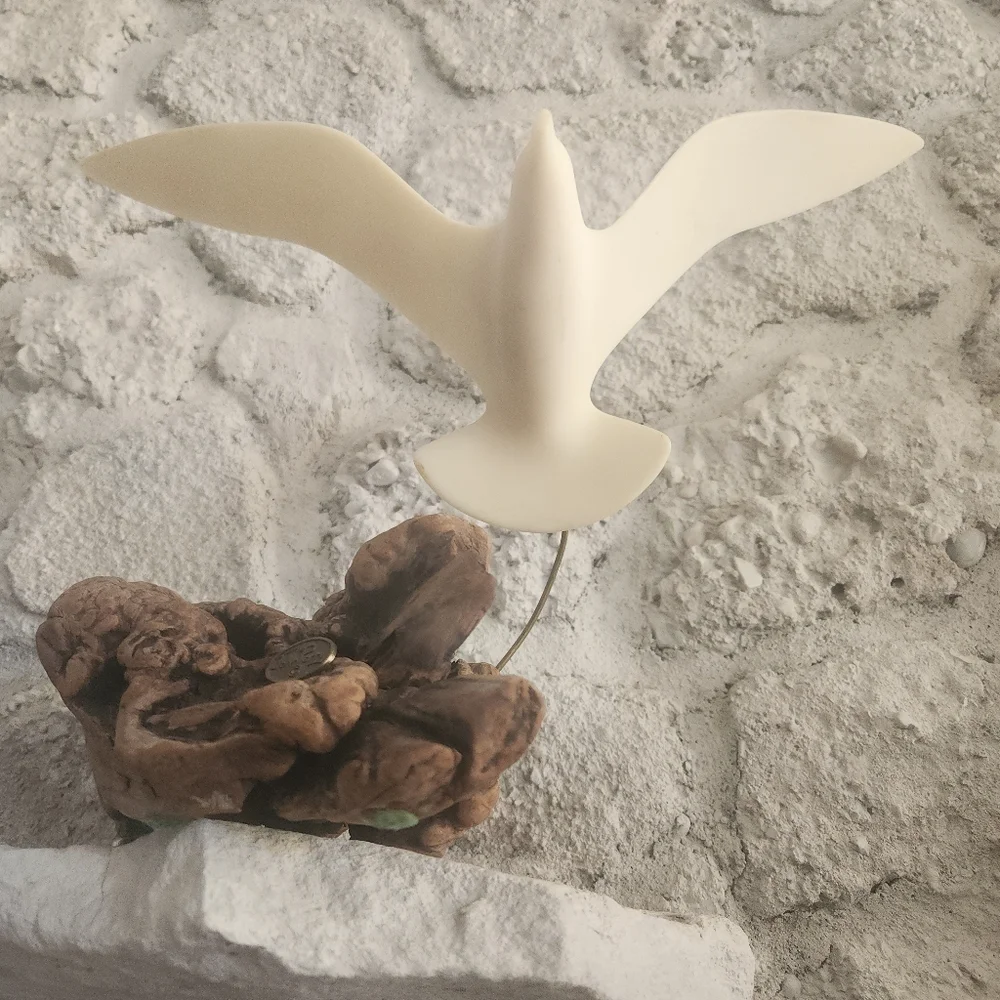 Vintage Seagull Bird Sculpture on Driftwood Base | Coastal Decor | John Perry